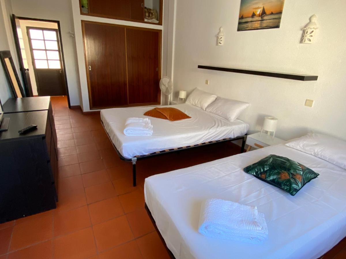Summer House, Only 2 Minutes To The Beach In Vilamoura! Exterior photo