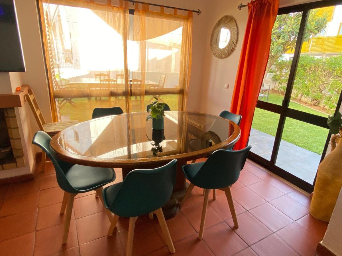 Summer House, Only 2 Minutes To The Beach In Vilamoura! Exterior photo